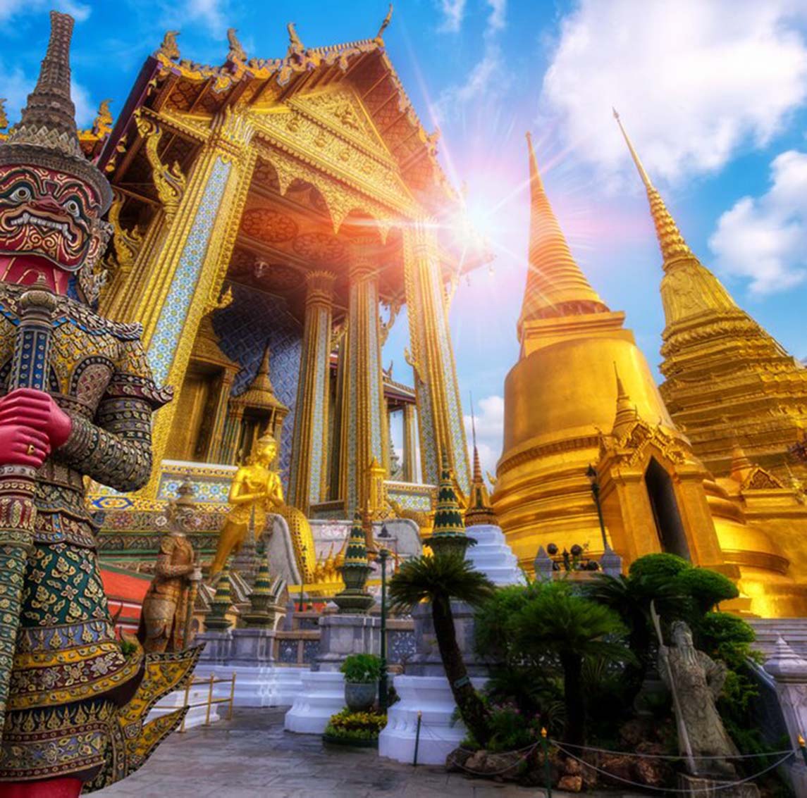 Insider Tips for an Unforgettable Bangkok Getaway: Travel Hacks and Advice