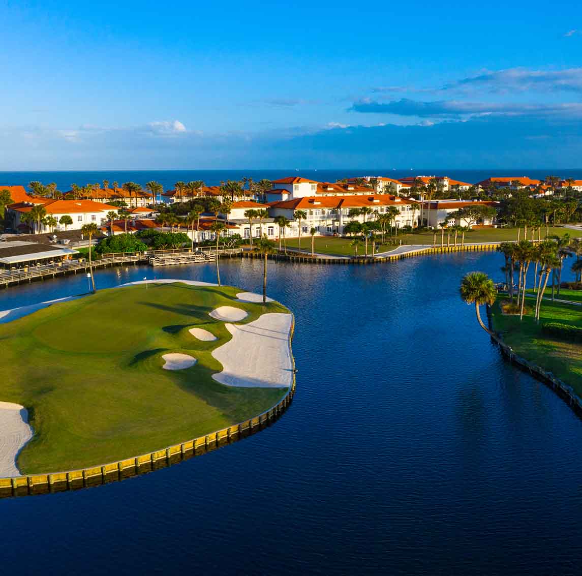 Best Oceanfront Hotels in Jacksonville: A Luxurious Blend of Ocean Views and Comfort